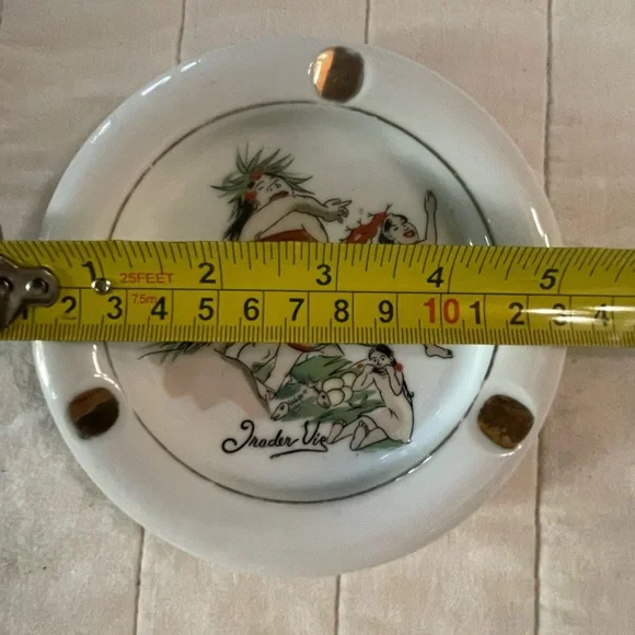 Vintage Trader Vic’s Tiki Bar Ceramic Ashtray with Polynesian Dancers - Picture 3 of 6